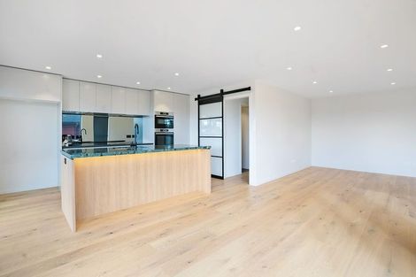 Photo of property in 31a Shackleton Road, Mount Eden, Auckland, 1024