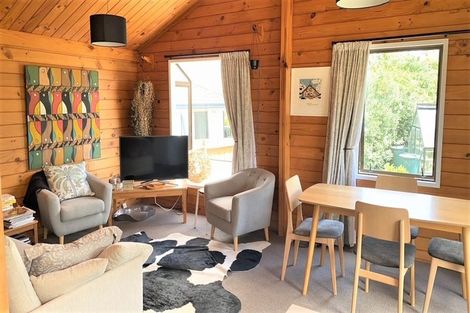 Photo of property in 2/145 Edgecumbe Road, Tauranga South, Tauranga, 3112