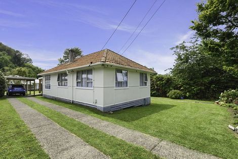 Photo of property in 35 Park Road, Western Heights, Rotorua, 3015