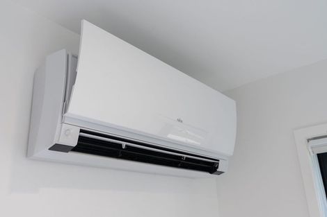 Photo of property in 4/183 Cambridge Terrace, Fairfield, Lower Hutt, 5011