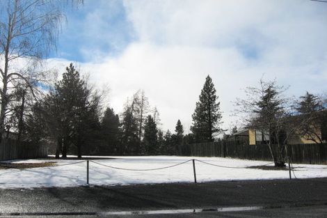 Photo of property in 19 Jollie Road, Twizel, 7901