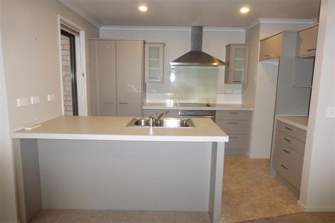 Photo of property in 142 Rolleston Drive, Rolleston, 7614