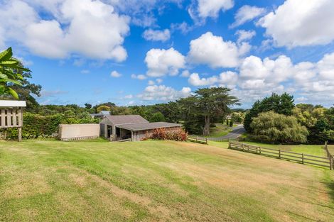Photo of property in 118 Colombo Road, Waiuku, 2123