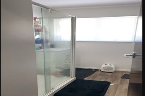 Photo of property in 8a Utauta Street, Waikanae, 5036