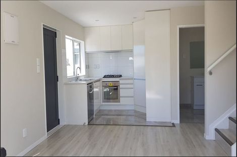 Photo of property in 10 Sequoia Place, Sunnynook, Auckland, 0620