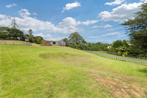Photo of property in 118 Colombo Road, Waiuku, 2123