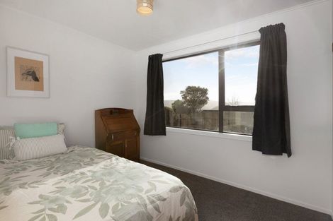 Photo of property in 160 Mark Avenue, Grenada Village, Wellington, 6037