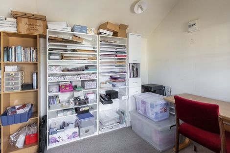 Photo of property in 22 Dundee Drive, Flaxmere, Hastings, 4120