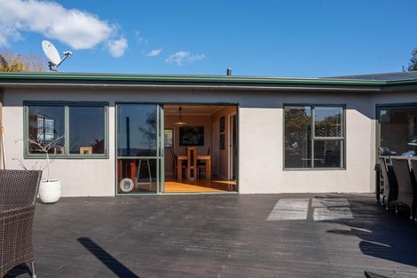 Photo of property in 32 Parawai Road, Ngongotaha, Rotorua, 3010