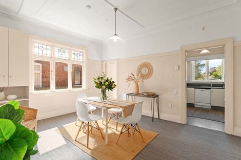 Photo of property in 267 Macandrew Road, Forbury, Dunedin, 9012