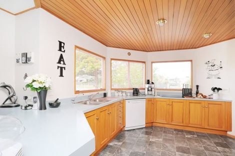 Photo of property in 96 Terrace Street, Rosedale, Invercargill, 9810