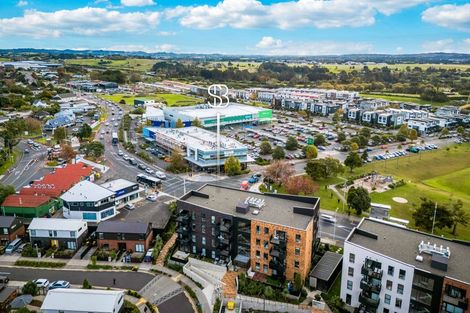 Photo of property in 107/2 Rauroa Lane, Hobsonville, Auckland, 0616