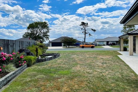 Photo of property in 14 Awanui Avenue, Te Kauwhata, 3710