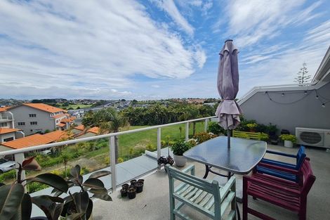 Photo of property in Santa Rosa, 21/340 Gulf Harbour Drive, Gulf Harbour, Whangaparaoa, 0930