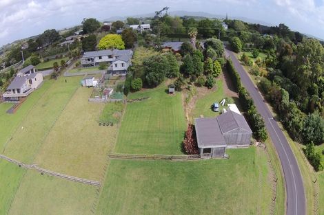 Photo of property in 118 Colombo Road, Waiuku, 2123