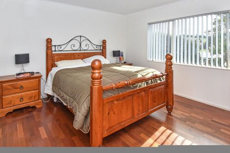 Photo of property in 35 Ridgeway Road, Pukekohe, 2120