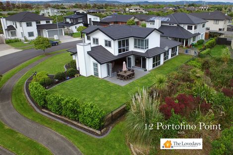 Photo of property in 12 Portofino Point, Karaka, Papakura, 2113