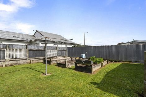 Photo of property in 6 Wood Street, Takaro, Palmerston North, 4410
