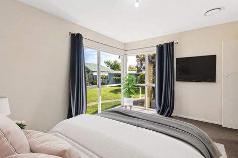 Photo of property in 7 Ruakaka Street, Hornby, Christchurch, 8042