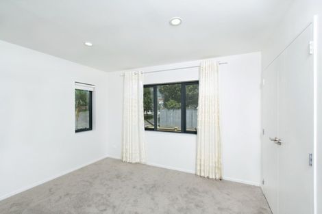 Photo of property in 127a Exmouth Road, Northcote, Auckland, 0627