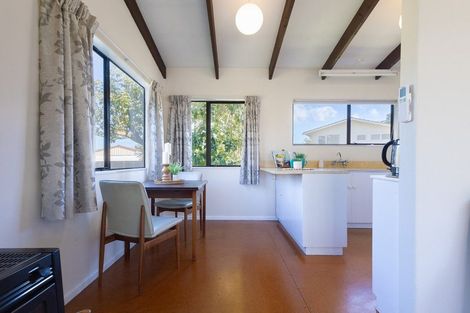 Photo of property in 200 Tutere Street, Waikanae Beach, Waikanae, 5036