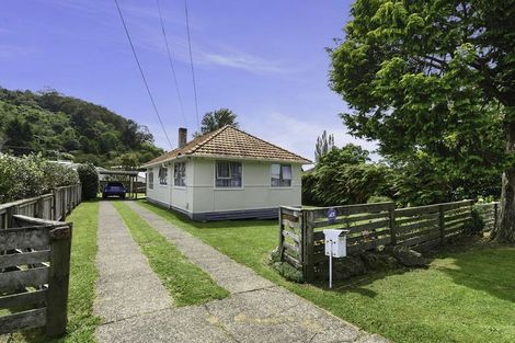 Photo of property in 35 Park Road, Western Heights, Rotorua, 3015