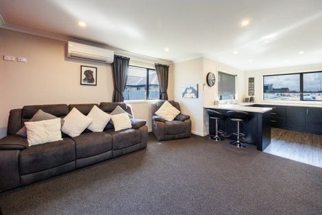 Photo of property in 81 Balrickard Way, Milson, Palmerston North, 4414
