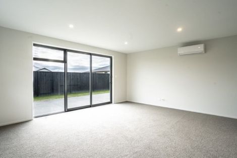 Photo of property in 30 Chatsworth Avenue, Rangiora, 7400