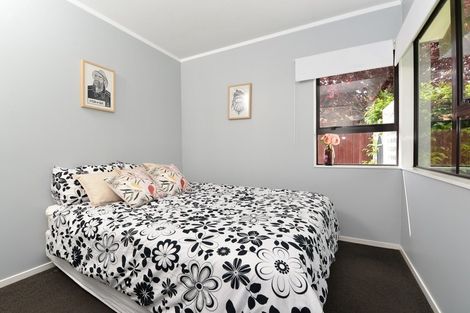 Photo of property in 44 Cromwell Drive, Fitzroy, Hamilton, 3206