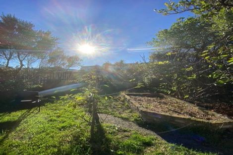 Photo of property in 19a Kekerenga Street, Strathmore Park, Wellington, 6022