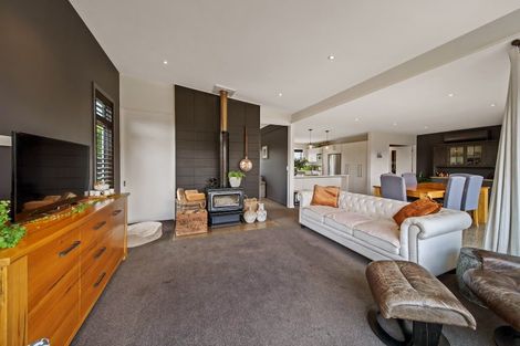 Photo of property in 9 Crown Close, Prebbleton, 7604