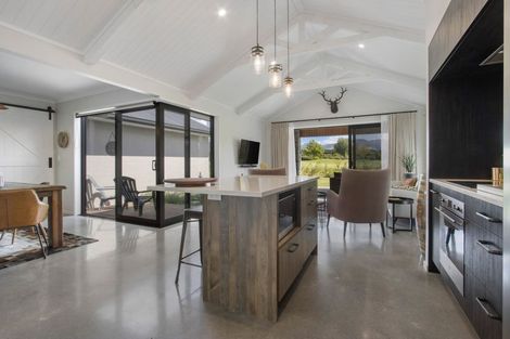 Photo of property in 32 Arran Drive, Aongatete, 3178