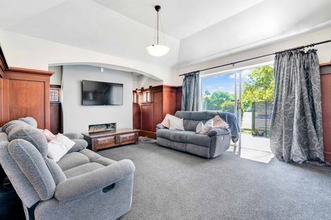 Photo of property in 20 Coopers Road, Dallington, Christchurch, 8061