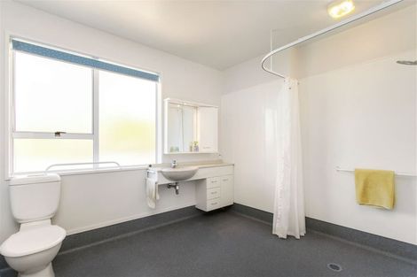 Photo of property in 212 Mount Pleasant Road, Mount Pleasant, Christchurch, 8081