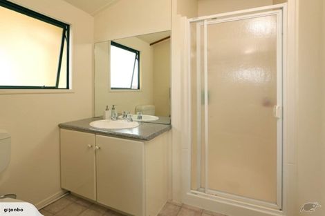 Photo of property in 80j Tirimoana Road, Te Atatu South, Auckland, 0602