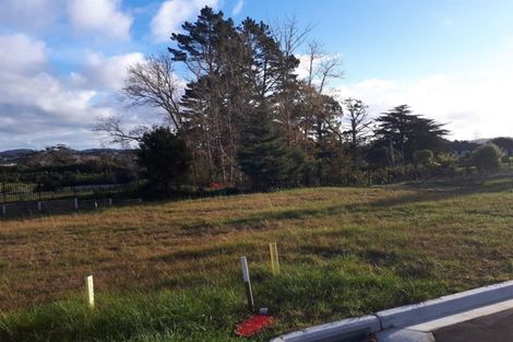 Photo of property in 11 Grenache Way, Kumeu, 0810