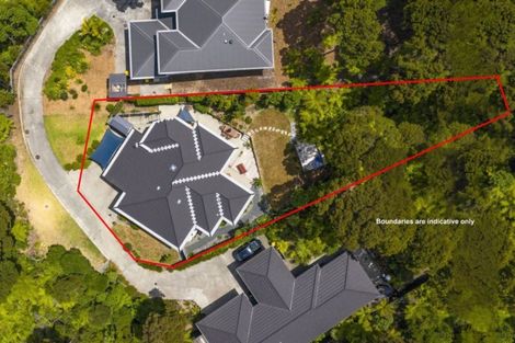 Photo of property in 8 Rahotu Way, Bayview, Auckland, 0629