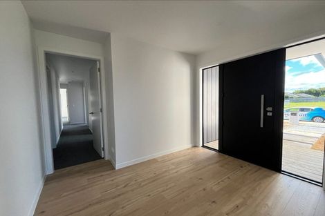 Photo of property in 17 Boyce Crescent, Cambridge, 3434