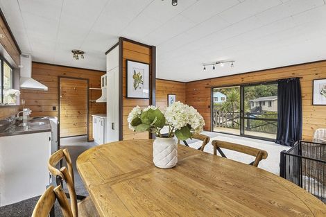 Photo of property in 68 Omapere Street, Whitby, Porirua, 5024