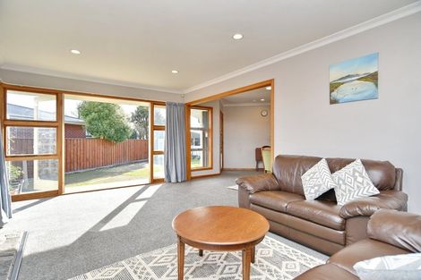 Photo of property in 6 Fairmont Place, Hornby, Christchurch, 8042