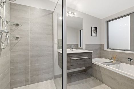 Photo of property in 44 Anselmi Ridge Road, Pukekohe, 2120