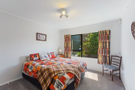 Photo of property in 23b Golf Road, Paraparaumu Beach, Paraparaumu, 5032