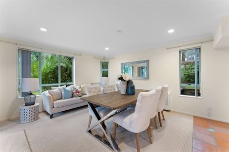 Photo of property in 19 Gilberd Place, Torbay, Auckland, 0630