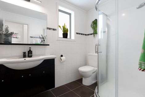 Photo of property in 129 Kings Avenue, Matua, Tauranga, 3110