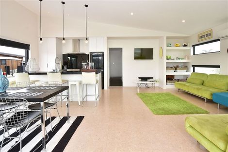 Photo of property in 1/16 Dune View Drive, Mangawhai, 0505