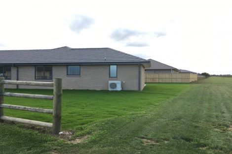 Photo of property in 7 Brennan Place, Cambridge, 3434