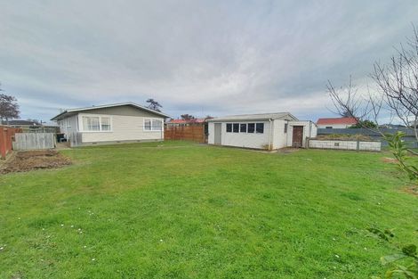 Photo of property in 39 Abraham Crescent, Milson, Palmerston North, 4414