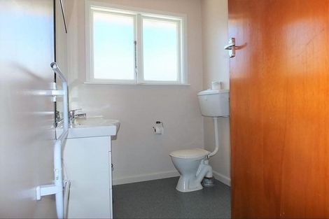 Photo of property in 1/454 Hereford Street, Linwood, Christchurch, 8011