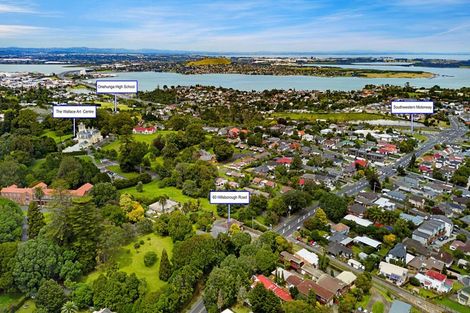 Photo of property in 60 Hillsborough Road, Hillsborough, Auckland, 1042