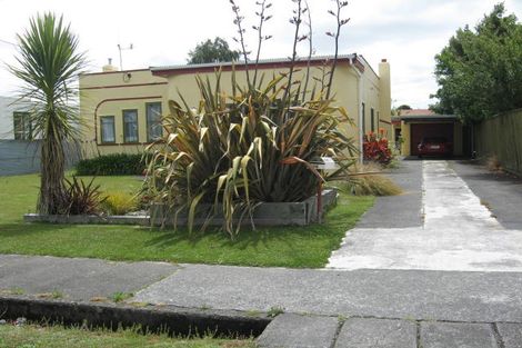 Photo of property in 46 Monckton Street, Feilding, 4702